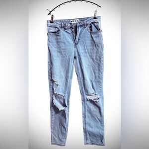 SONG Jeans